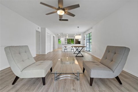 Copropriété à vendre à Boca Raton, Floride: 2 chambres, 112.97 m2 № 1963291 - photo 11