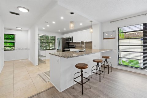 Copropriété à vendre à Boca Raton, Floride: 2 chambres, 112.97 m2 № 1963291 - photo 1