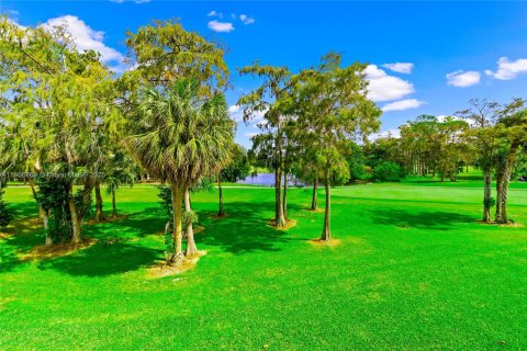 Copropriété à vendre à Boca Raton, Floride: 2 chambres, 112.97 m2 № 1963291 - photo 15