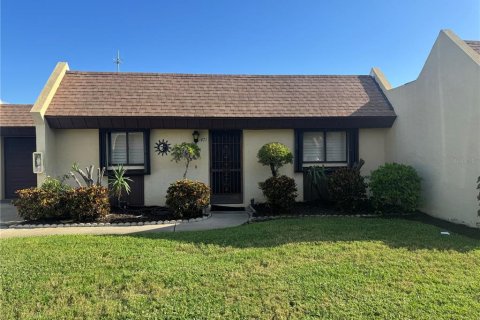 Casa en alquiler en Venice, Florida, 2 dormitorios, 94.2 m2 № 1908210 - foto 1