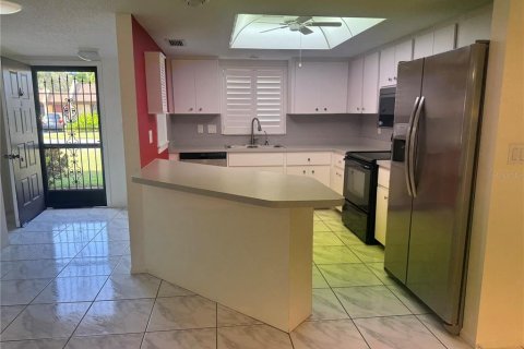 Casa en alquiler en Venice, Florida, 2 dormitorios, 94.2 m2 № 1908210 - foto 8