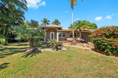 Casa en venta en Fort Lauderdale, Florida, 3 dormitorios, 169.92 m2 № 2018257 - foto 4