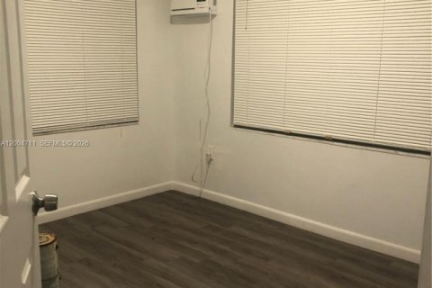 Apartment in Miami, Florida 2 bedrooms, 91.04 sq.m. № 2068743 - photo 3