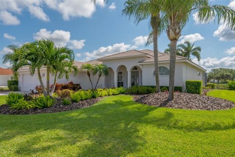 House in Sarasota, Florida 3 bedrooms, 250 sq.m. № 383278 - photo 3
