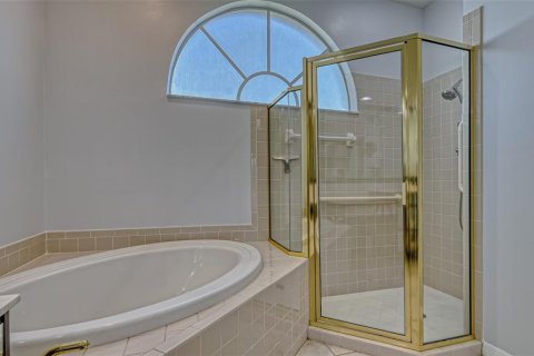 House in Sarasota, Florida 3 bedrooms, 250 sq.m. № 383278 - photo 29