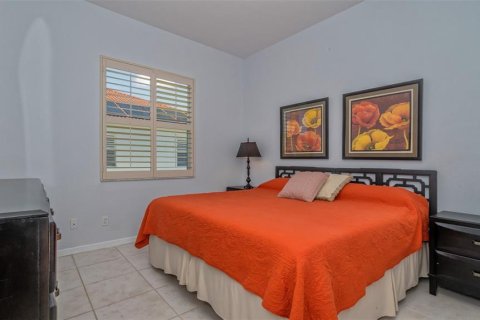 House in Sarasota, Florida 3 bedrooms, 250 sq.m. № 383278 - photo 30