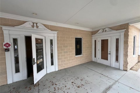 Propiedad comercial en alquiler en Brandon, Florida, 394.28 m2 № 1062887 - foto 11