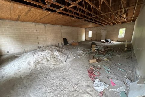 Propiedad comercial en alquiler en Brandon, Florida, 394.28 m2 № 1062887 - foto 16