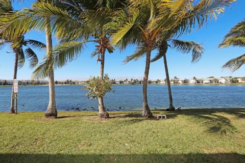 Condo in Homestead, Florida, 2 bedrooms  № 1997984