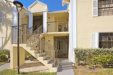 Condo in Homestead, Florida, 2 bedrooms  № 1997984 - photo 20