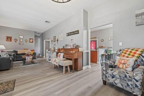 Villa ou maison à vendre à Ona, Floride: 4 chambres, 240.8 m2 № 1391430 - photo 5