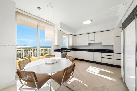 Copropriété à louer à Key Biscayne, Floride: 3 chambres, 258.27 m2 № 2031629 - photo 20