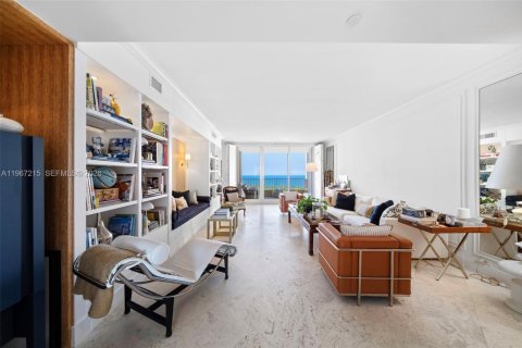 Снять в аренду кондоминиум в Ки-Бискейн, Флорида 3 спальни, 258.27м2, № 2031629 - фото 8