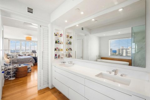 Copropriété à louer à Key Biscayne, Floride: 3 chambres, 258.27 m2 № 2031629 - photo 25