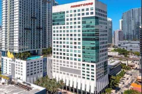 Condominio en alquiler en Miami, Florida, 41.9 m2 № 1988035 - foto 1