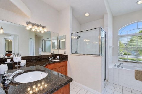 Villa ou maison à vendre à Valrico, Floride: 3 chambres, 162.58 m2 № 2437290 - photo 18