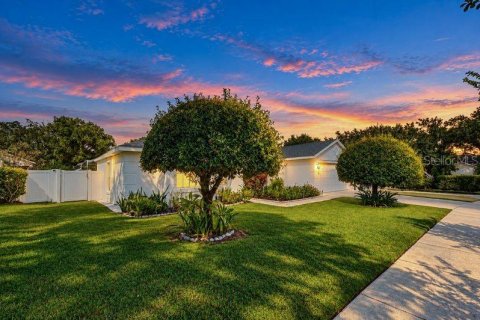 Villa ou maison à vendre à Valrico, Floride: 3 chambres, 162.58 m2 № 2437290 - photo 2
