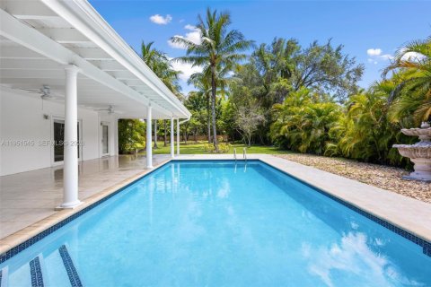 Casa en alquiler en Pinecrest, Florida, 4 dormitorios, 177.91 m2 № 2006423 - foto 16