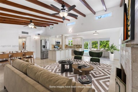 Casa en alquiler en Pinecrest, Florida, 4 dormitorios, 177.91 m2 № 2006423 - foto 10