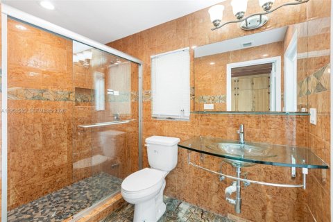 Casa en alquiler en Pinecrest, Florida, 4 dormitorios, 177.91 m2 № 2006423 - foto 14