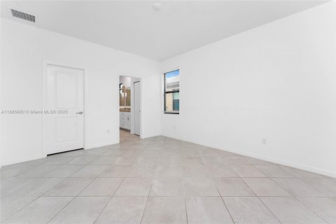 Villa ou maison à vendre à Port Charlotte, Floride: 3 chambres, 157.19 m2 № 1933928 - photo 17