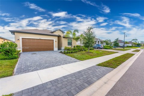Villa ou maison à vendre à Port Charlotte, Floride: 3 chambres, 157.19 m2 № 1933928 - photo 28