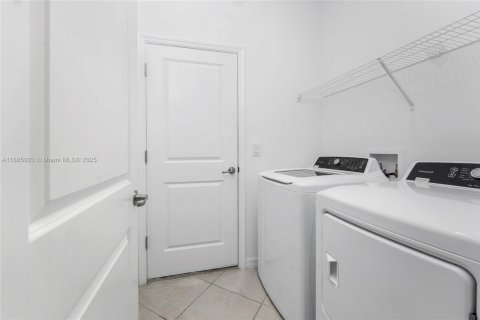 Villa ou maison à vendre à Port Charlotte, Floride: 3 chambres, 157.19 m2 № 1933928 - photo 20