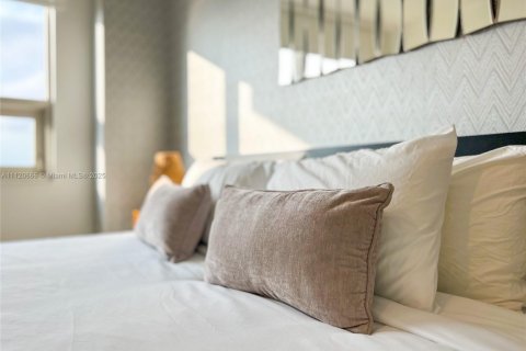 Condominio en alquiler en Miami, Florida, 1 dormitorio, 67.45 m2 № 2060023 - foto 29