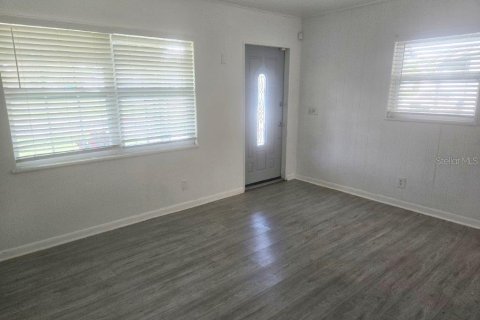 House in Tampa, Florida 3 bedrooms, 101.73 sq.m. № 1837621 - photo 4