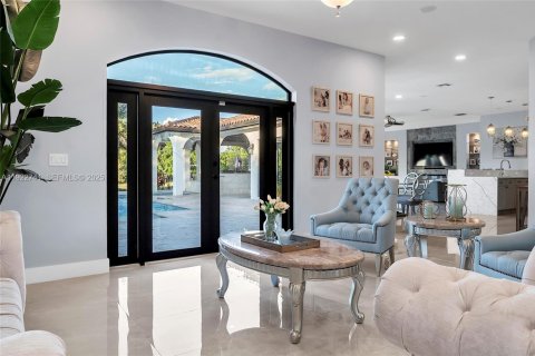 Casa en venta en Homestead, Florida, 4 dormitorios, 404.68 m2 № 1982045 - foto 5