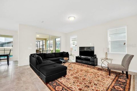 Villa ou maison à vendre à Kissimmee, Floride: 6 chambres, 277.5 m2 № 1572770 - photo 7