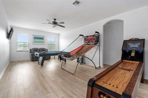 Villa ou maison à vendre à Kissimmee, Floride: 6 chambres, 277.5 m2 № 1572770 - photo 3