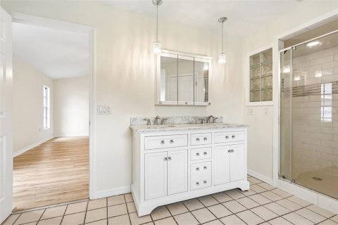 Casa en venta en Lakeland, Florida, 6 dormitorios, 396.14 m2 № 2214591 - foto 25