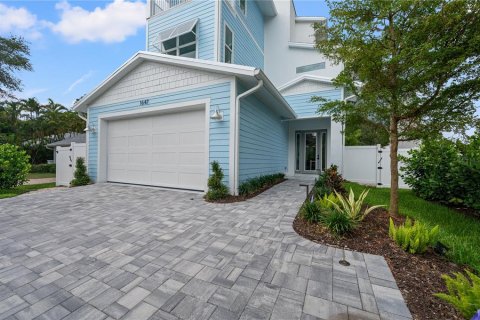 Casa en venta en Sarasota, Florida, 5 dormitorios, 280.84 m2 № 1590146 - foto 5