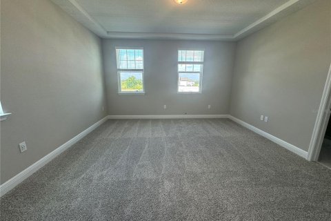 House in Winter Garden, Florida 4 bedrooms, 193.42 sq.m. № 1910871 - photo 13