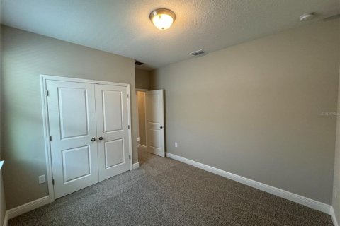 House in Winter Garden, Florida 4 bedrooms, 193.42 sq.m. № 1910871 - photo 16