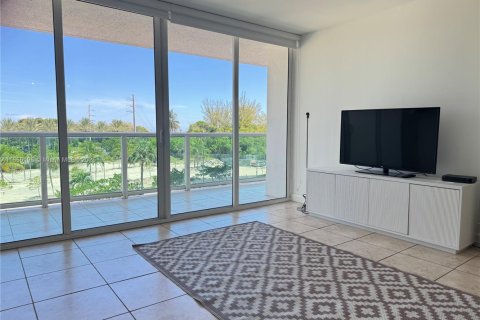 Copropriété à vendre à Sunny Isles Beach, Floride: 1 chambre, 92.07 m2 № 1894233 - photo 14