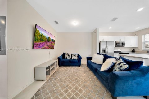 Adosado en venta en Homestead, Florida, 3 dormitorios, 123.37 m2 № 2043757 - foto 9