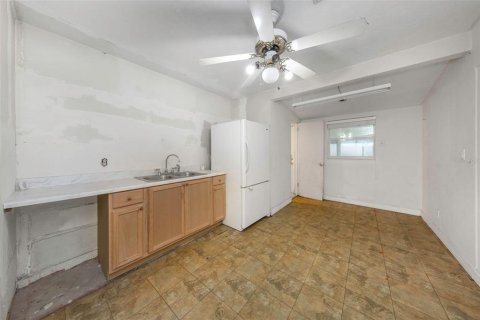 Casa en venta en Saint Petersburg, Florida, 2 dormitorios, 93.65 m2 № 2342261 - foto 7