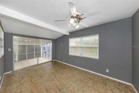 Casa en venta en Saint Petersburg, Florida, 2 dormitorios, 93.65 m2 № 2342261 - foto 14