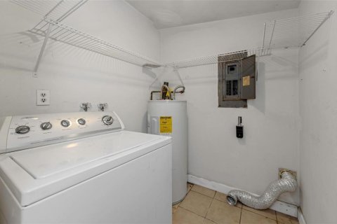Casa en venta en Saint Petersburg, Florida, 2 dormitorios, 93.65 m2 № 2342261 - foto 16
