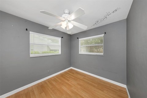 Casa en venta en Saint Petersburg, Florida, 2 dormitorios, 93.65 m2 № 2342261 - foto 9