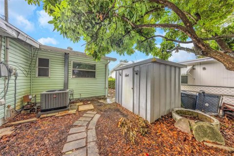 Casa en venta en Saint Petersburg, Florida, 2 dormitorios, 93.65 m2 № 2342261 - foto 18