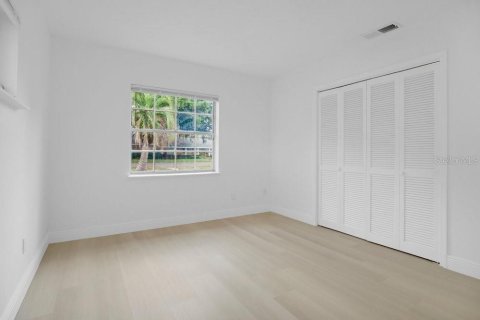 Villa ou maison à vendre à Maitland, Floride: 4 chambres, 189.33 m2 № 2149860 - photo 11