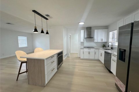 Villa ou maison à vendre à Maitland, Floride: 4 chambres, 189.33 m2 № 2149860 - photo 18