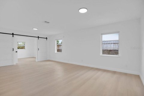 Villa ou maison à vendre à Maitland, Floride: 4 chambres, 189.33 m2 № 2149860 - photo 6