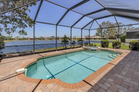 Casa en venta en Venice, Florida, 2 dormitorios, 156.08 m2 № 1652417 - foto 1