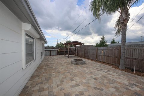 Casa en venta en Holiday, Florida, 4 dormitorios, 140.28 m2 № 1910740 - foto 11