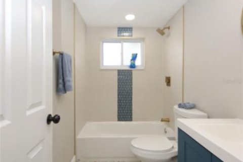 Casa en venta en Holiday, Florida, 4 dormitorios, 140.28 m2 № 1910740 - foto 24