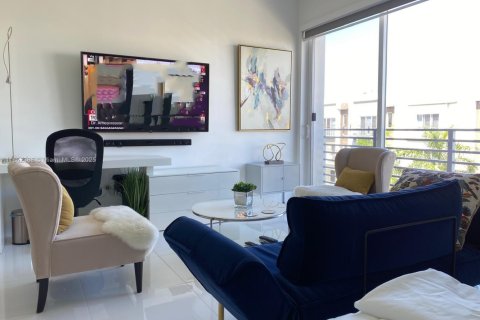 Condo in Fort Lauderdale, Florida, 1 bedroom in GALLERIA VILLAGES  № 1890836 - photo 25
